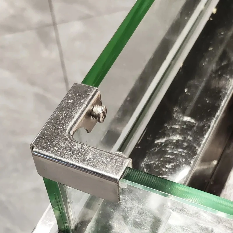 4 Buah Klip Pemasangan Kaca Ti - Furniture Hardware Types ulasan dan harga